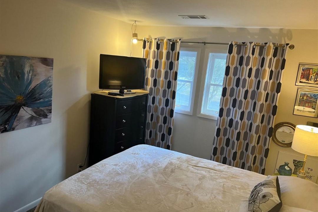 Photo of Bedroom in Hot Springs Village