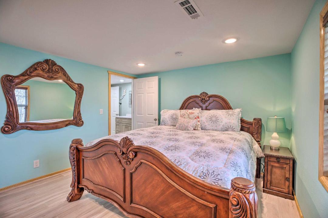 Photo of Bedroom in Sylvan Shores