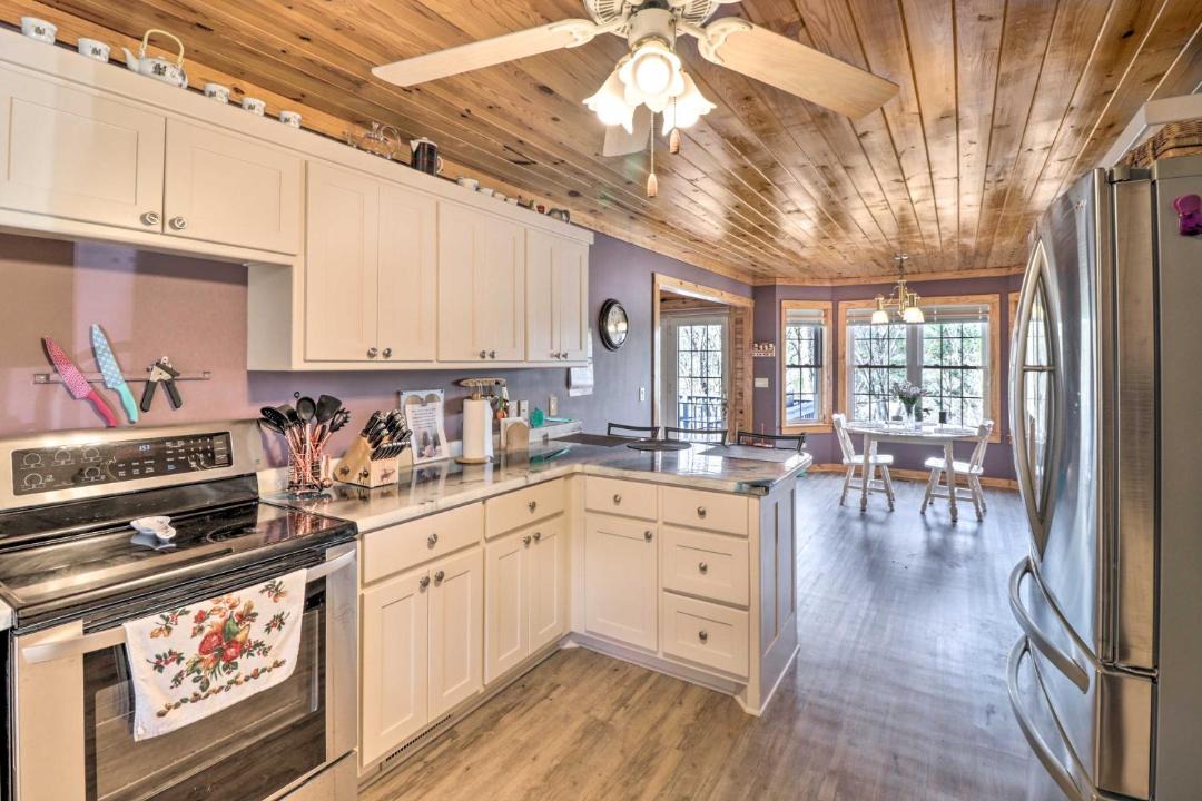 Photo of Kitchen in Hot Springs Village