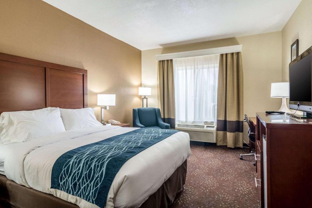 Photo of Bedroom in Hannibal