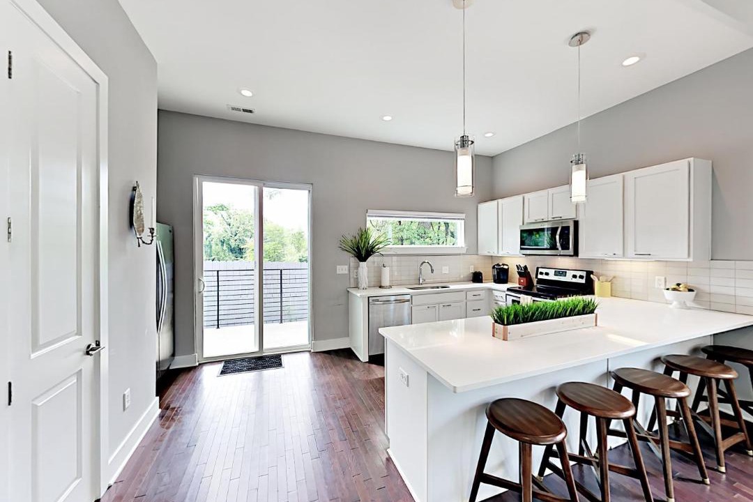 Photo of Livingroom in Chestnut Hill