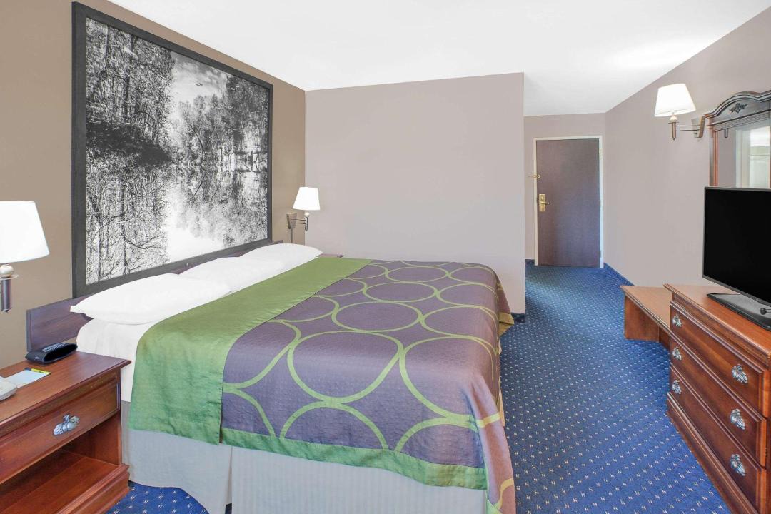 Photo of Bedroom in Lowell