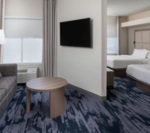 Fairfield Inn 