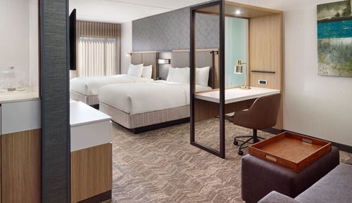 Suite, Multiple Beds, Accessible Bathtub
