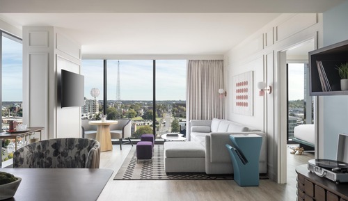 Suite, 1 King Bed