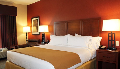 Standard Room, 1 King Bed, Accessible (Mobility)