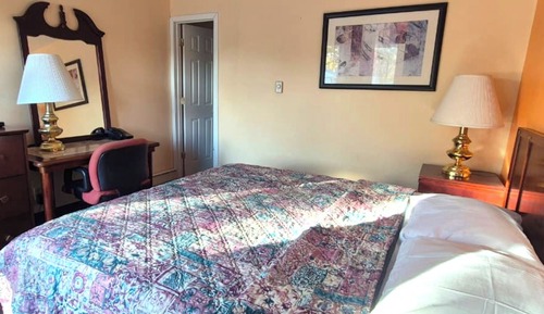 Room, 1 King Bed, Non Smoking