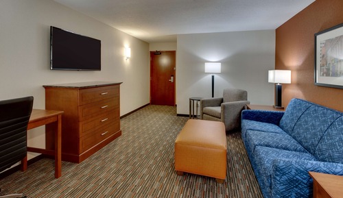 Suite, 1 King Bed with Sofa bed (Upper Floor, Sofa Sleeper, 2 Rooms)