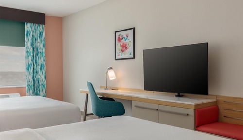 Room, 2 Queen Beds, Accessible (Mobility & Hearing, Roll-In Shower)