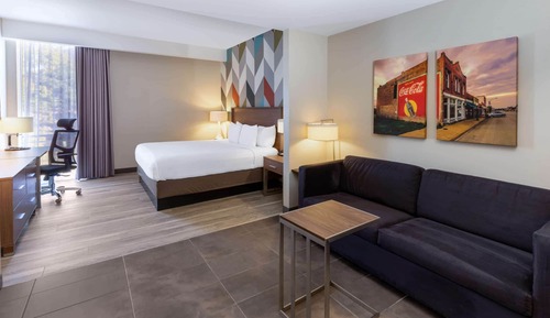 Studio Suite, 1 King Bed, Non Smoking