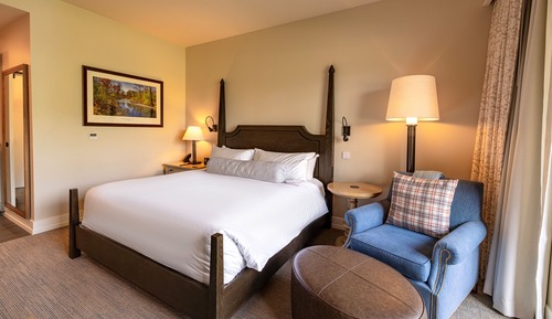 Executive Room, 1 King Bed, Golf View