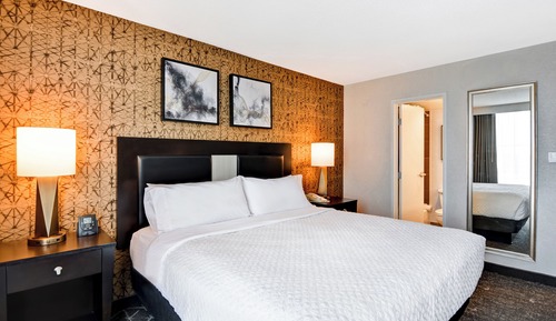 Premium Suite, 1 King Bed with Sofa bed