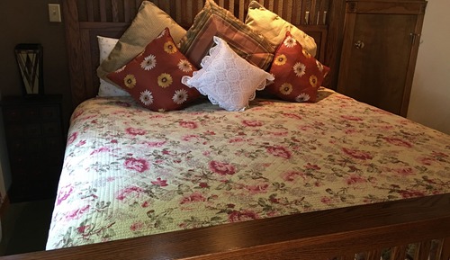 Tracy Erin at Daffodil Cottage