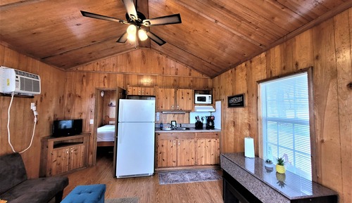 Deluxe Cabin