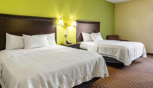 Queen Room with Two Queen Beds - Non-Smoking