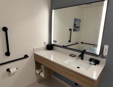 King Room - Disability Access/Non Smoking 