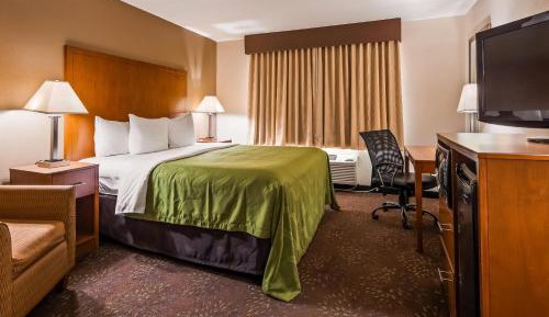Queen Room - Disability Access/Non-Smoking