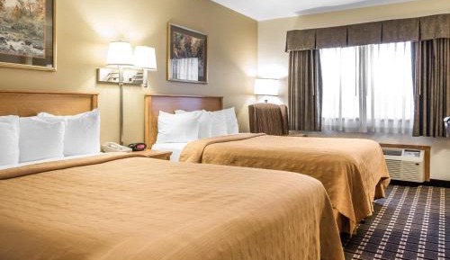 Queen Room with Two Queen Beds - Non-Smoking