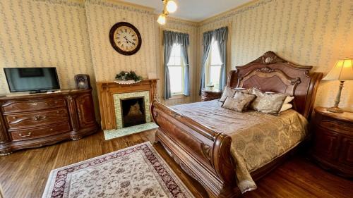 Queen Room with Sea View