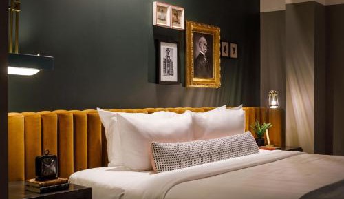 King Room