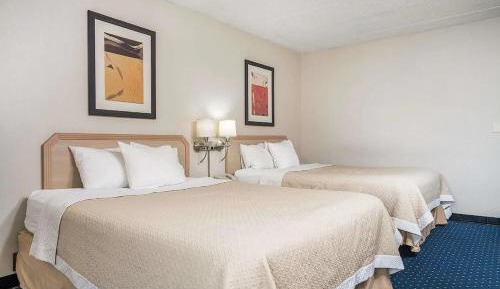 Queen Room with Two Queen Beds