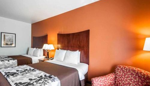 Queen Room with Two Queen Beds - Non-Smoking
