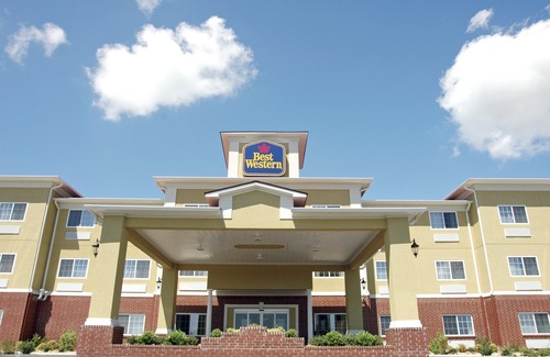 Pine Bluff Hotel | Best Western Presidential Hotel & Suites
