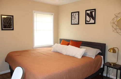 Little Rock House | Great Location in Little Rock