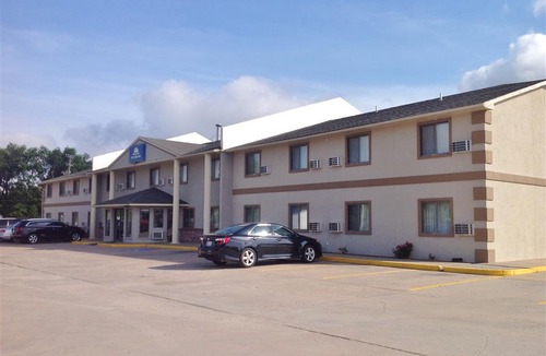 Great Bend Hotel | Quality Inn Great Bend