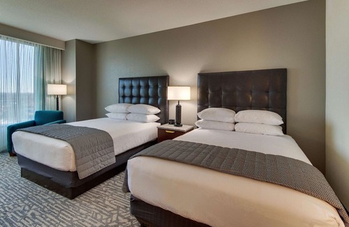 Sobro Hotel | Drury Plaza Hotel Nashville Downtown