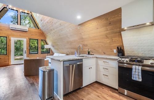 New Iberia Cabin | Modern A-Frame Cabin by Rip Van Winkle Gardens w/ Hot Tub & Fireplace!