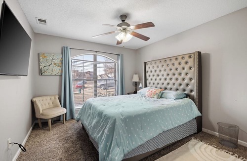 Olive Branch House | Spacious family friendly 4-bedroom house in Wonderful Olive Branch with AC, WiFi
