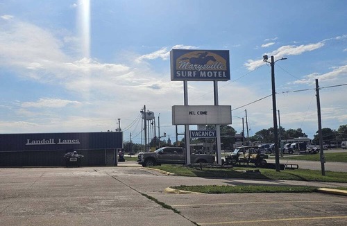Marysville Apartment | King Bed|Smoking|Marysville