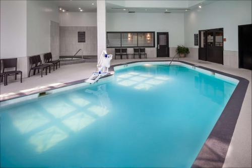 Hilton 